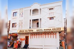 Hotel rudra palace