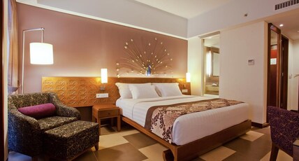 Sun Island Hotel & Spa Kuta Room Type - Deluxe Room, Pool Access (Deluxe Room, Pool Access)