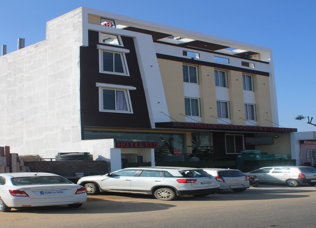 HOTEL M.B AND GANGAUR GUEST HOUSE - Tap to explore photos
