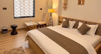 Hitakshi Hotel and Homestay Room Type - Deluxe Room with Fan ( Non Ac)