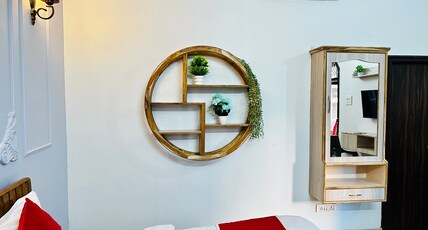 Hotel Rudraksh Room Type - Deluxe Room with balcony