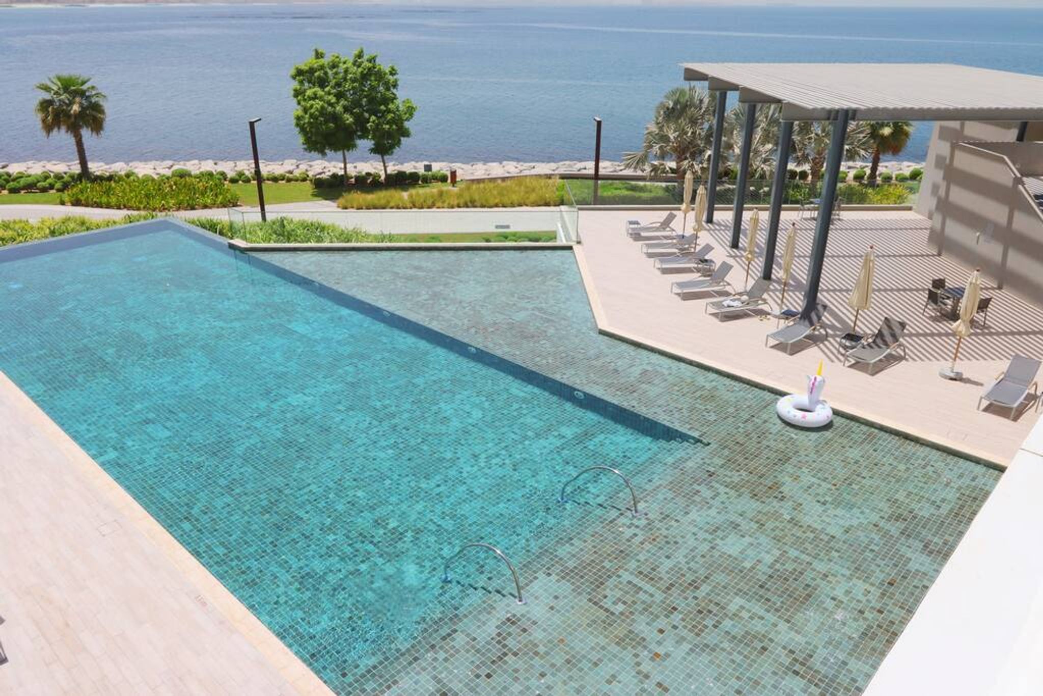 ELIVAAS Curated Prime 3BR-1 Suite w/Full Ain Dubai View - Tap to explore photos