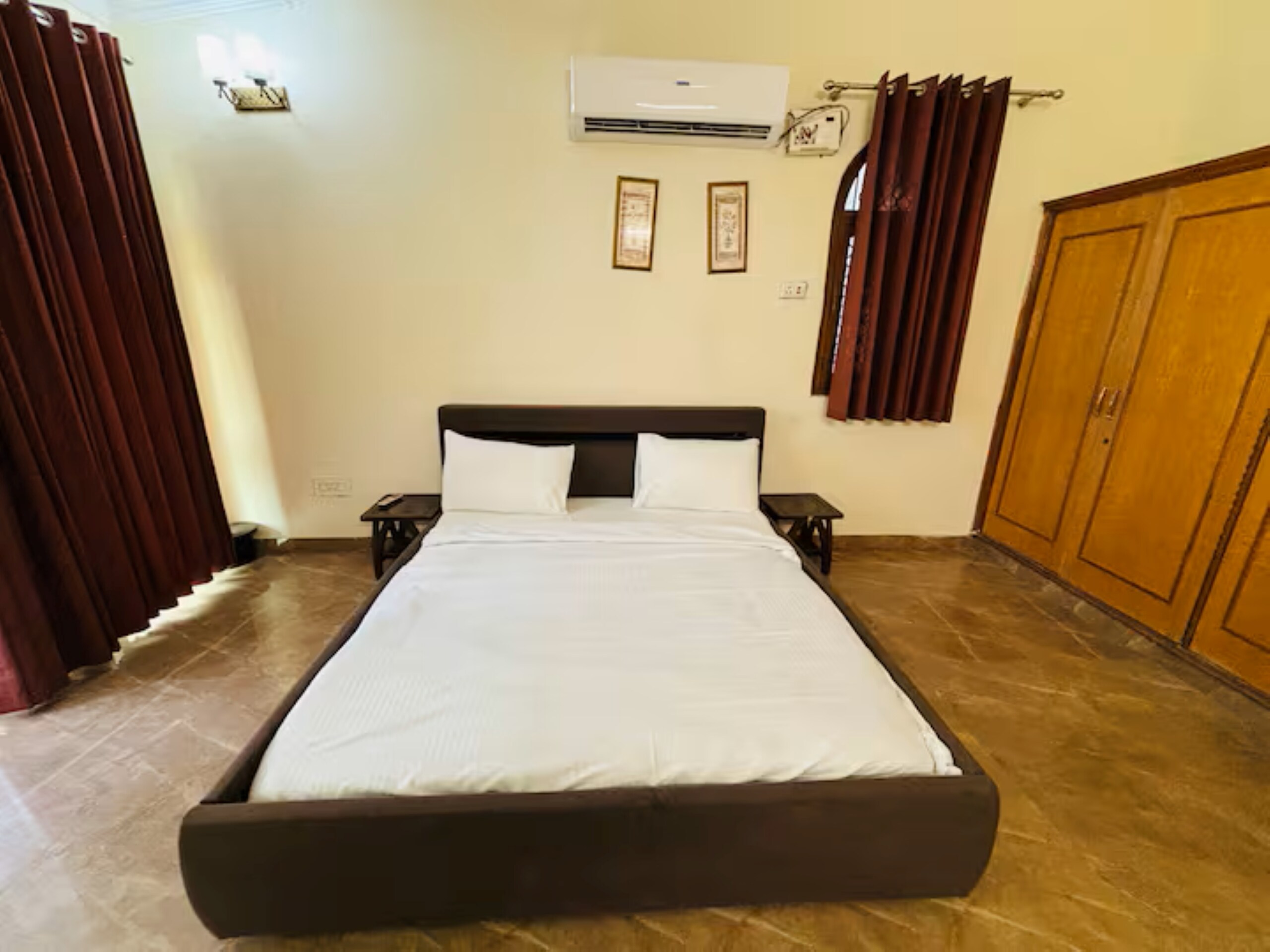 Evergreen Woods | 6 BHK Farmhouse - Tap to explore photos