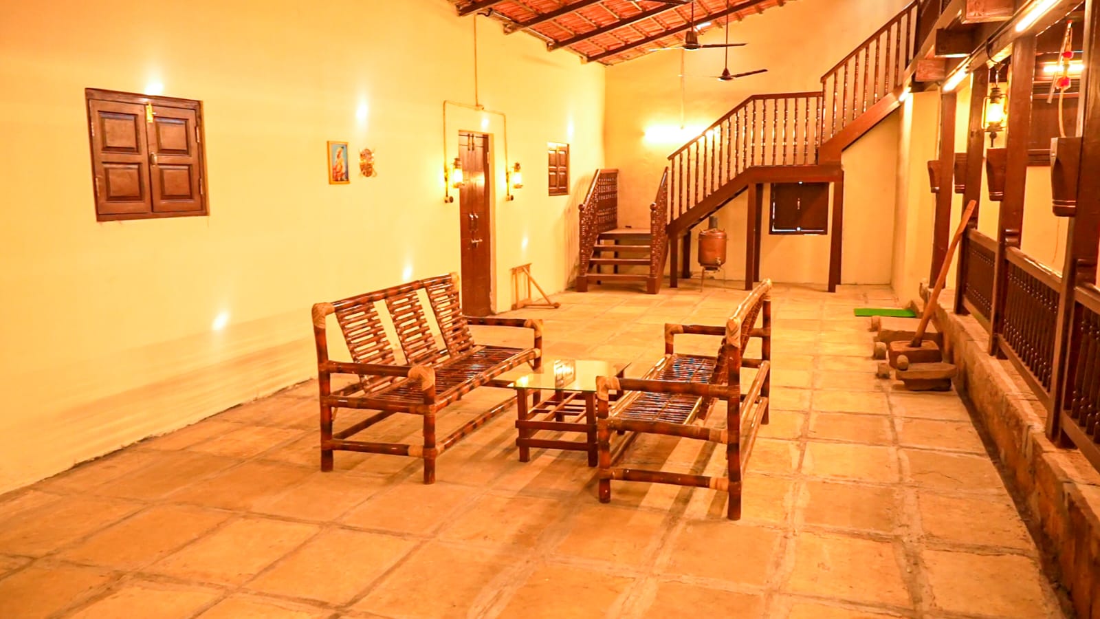 Malhar Wada - Tap to explore photos