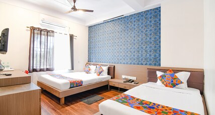 FabHotel S Residency - Nr. TCS, Sector V Room Type - Family Room