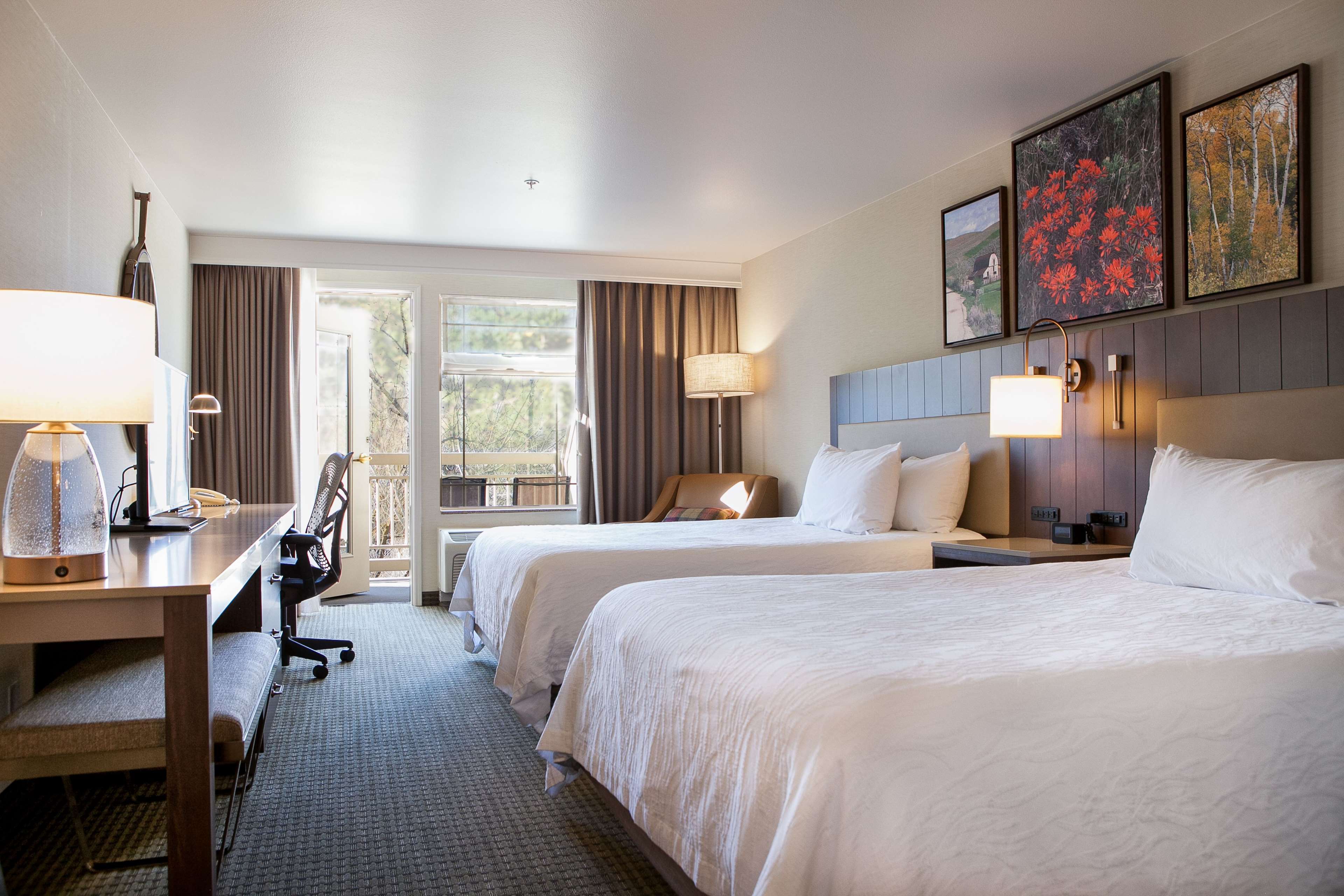 Hilton Garden Inn Boise/Eagle - Tap to explore photos