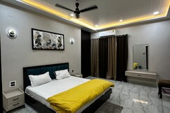 Narmada Garden And Resort