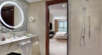 Hilton Doha The Pearl Room Type - DELUXE ONE BEDROOM SUITE