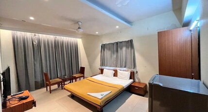 Hotel Maharaja Room Type - Deluxe Room