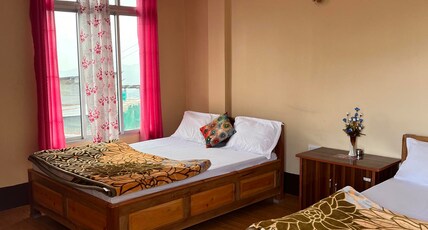 Mount Range View Homestay Room Type - Four Bedded Room With Balcony