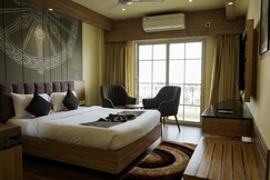 Address of THE PRESTIGE HOTEL