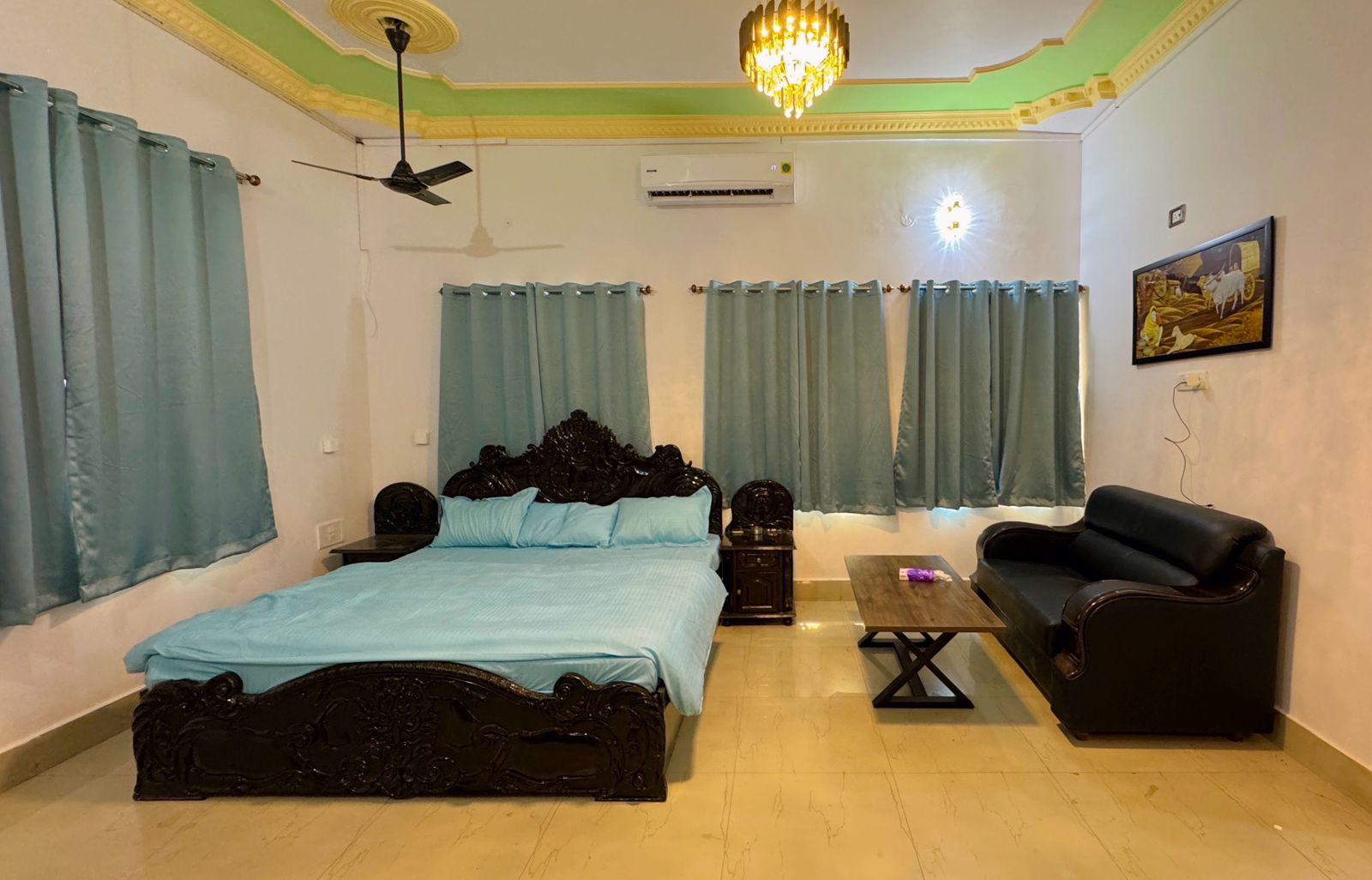 Sperated King Room with all amenities By Atiti Homes - Tap to explore photos