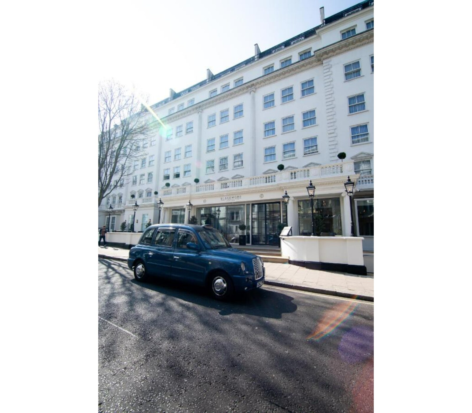 Blakemore Hyde Park Hotel - Tap to explore photos