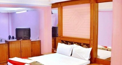 Hotel Mayura Room Type - Standard Double AC