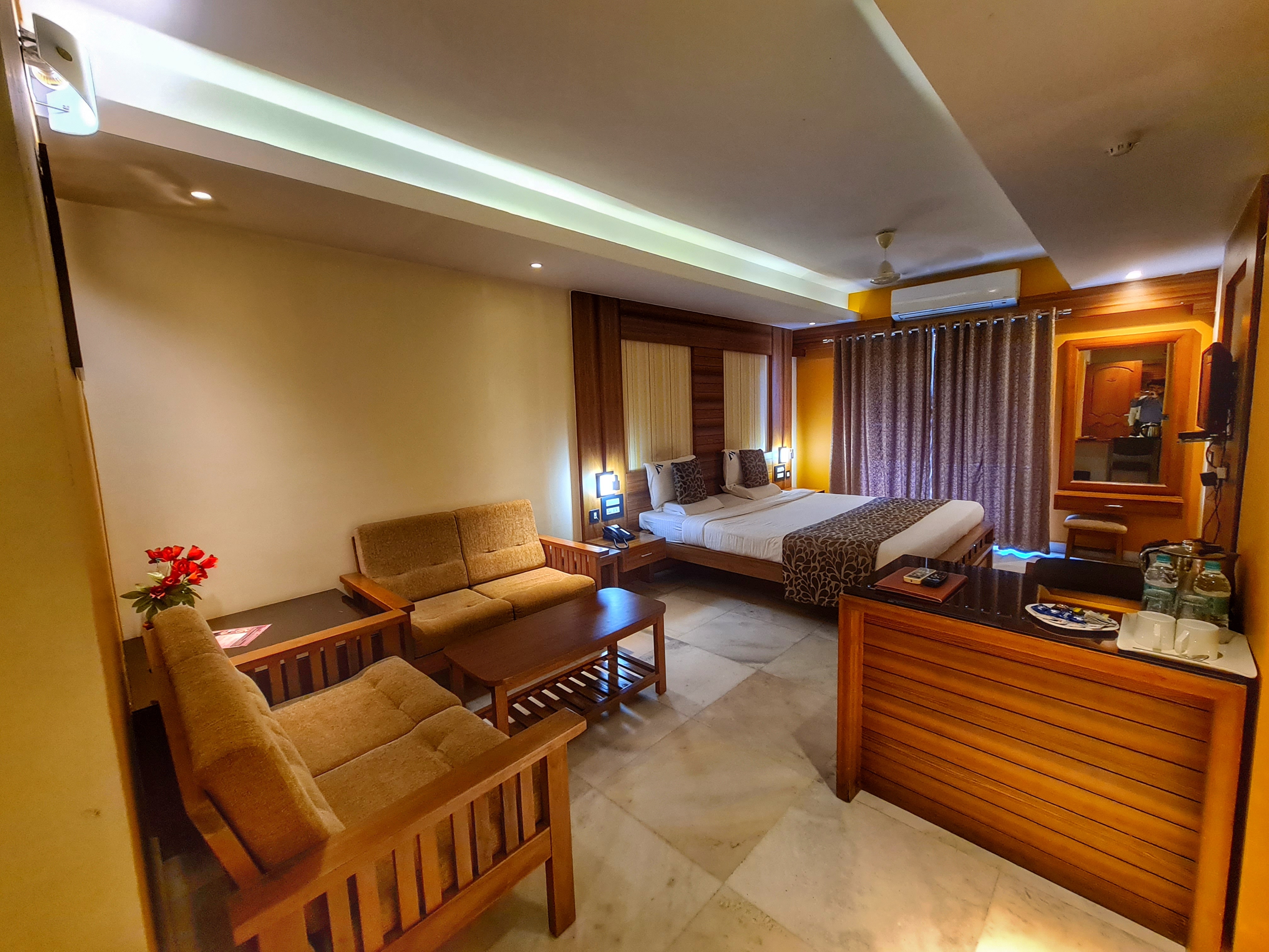 Hotel Madhuvan Serai - Tap to explore photos