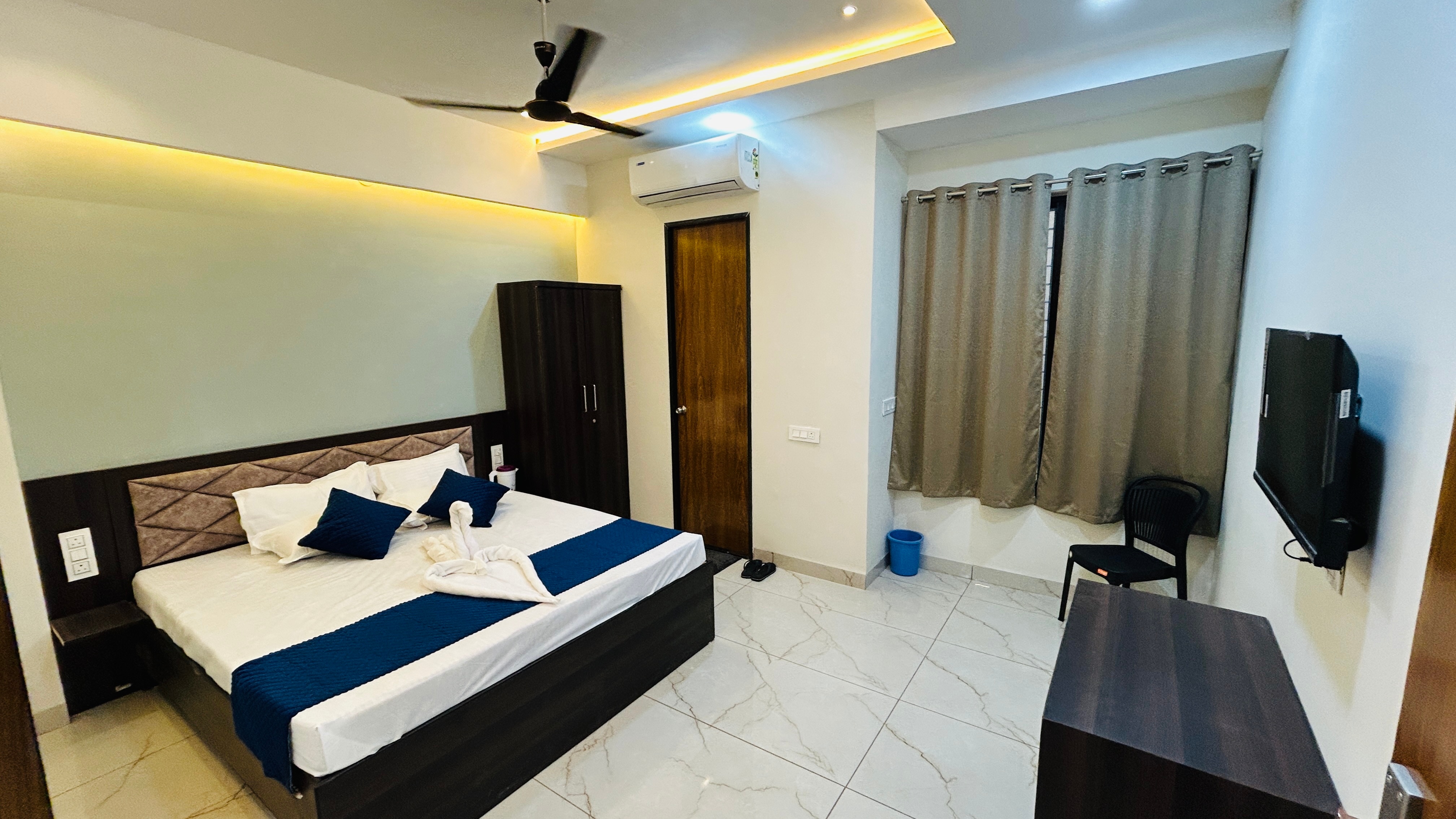 Raghav Homestayy - Tap to explore photos