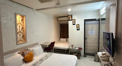 Hotel Sony Palace Room Type - Premium AC ( 4 PAX )