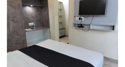 FabHotel Shrinidhi Comfort Room Type - Deluxe Room