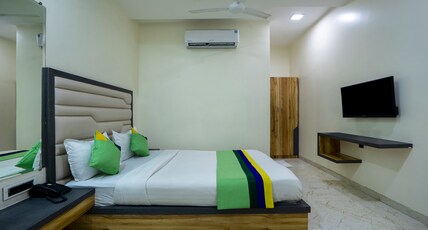 Treebo Zaid International Powai Room Type - Economy Room