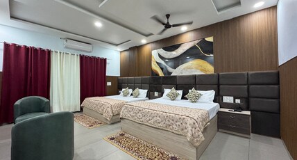 Malhar Resort Room Type - Family Room with Gallery and Mountain View