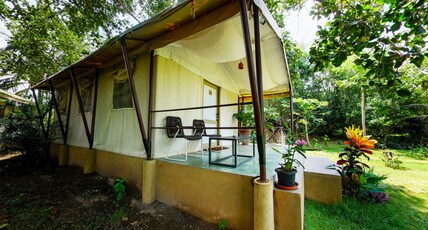 Fireflies Kabini Room Type - Vishnukranti Deluxe Tent - Garden View