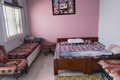 Address of Banke Bihari Home Stay