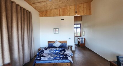 Mangat Farms, Kanatal Room Type - Mangat Farms Villa