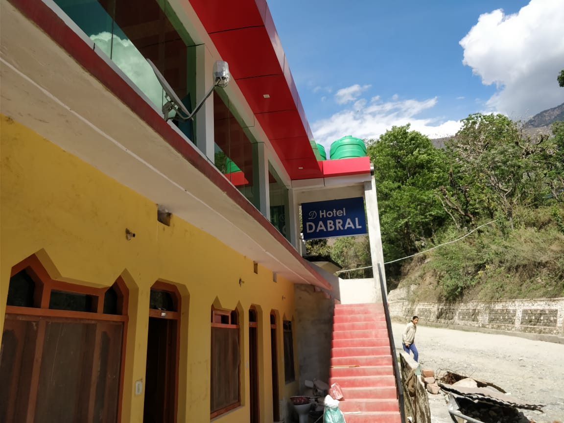 Dabral Hotel - Tap to explore photos