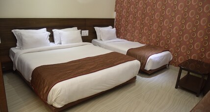 Hotel Vir Sai Room Type - Standard Triple Room