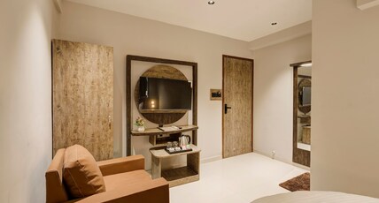 Hotel sparsh town Room Type - Jacuzzi BedRoom