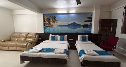 Hotel shivanand Room Type - Triple Bed AC Room