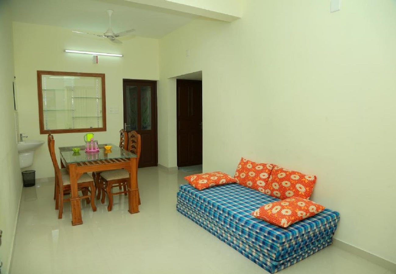 FRIENDSLAND HOME STAY - Tap to explore photos