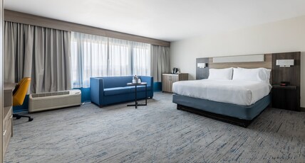 Holiday Inn Express Van Nuys Room Type - 1 Full Standard Accessible Room Holiday Inn Express Van Nuys Room Type - 1 Full Standard Accessible Room