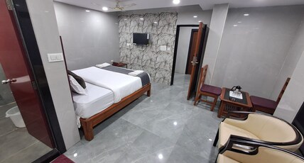 Akshayaa Grand Room Type - Premium Room Akshayaa Grand Room Type - Premium Room
