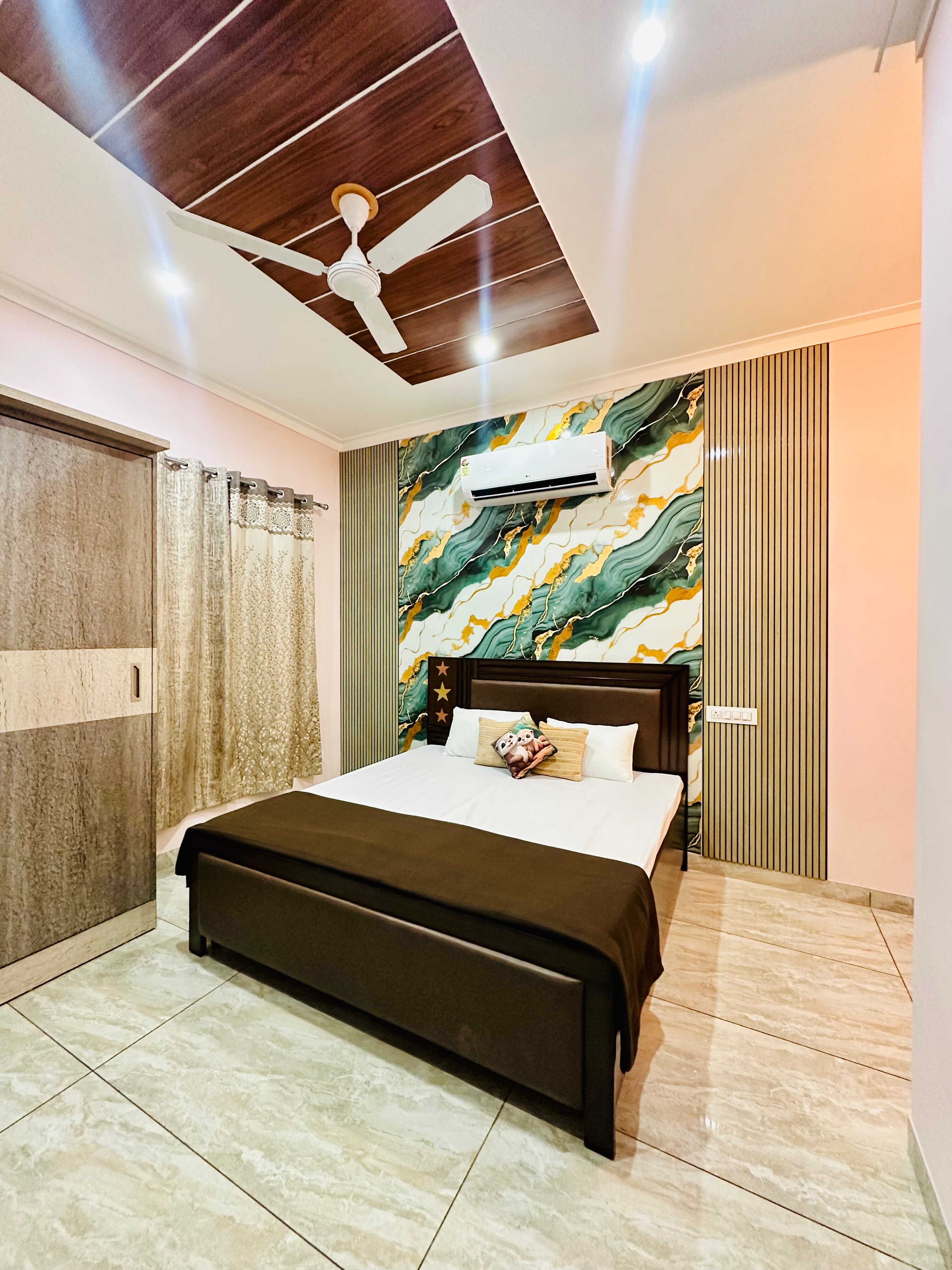 Spacious 2BHK | Feels like Home - Tap to explore photos