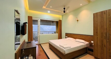 EDENS SNOW CASTLE Room Type - SUPER DELUXE ROOM