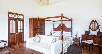 W15 Lake Gregory Room Type - Premium Suite with Lake View W15 Lake Gregory Room Type - Premium Suite with Lake View