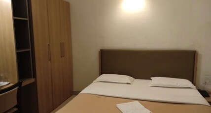 The Basil Leaf Hotel Room Type - Standard Non AC