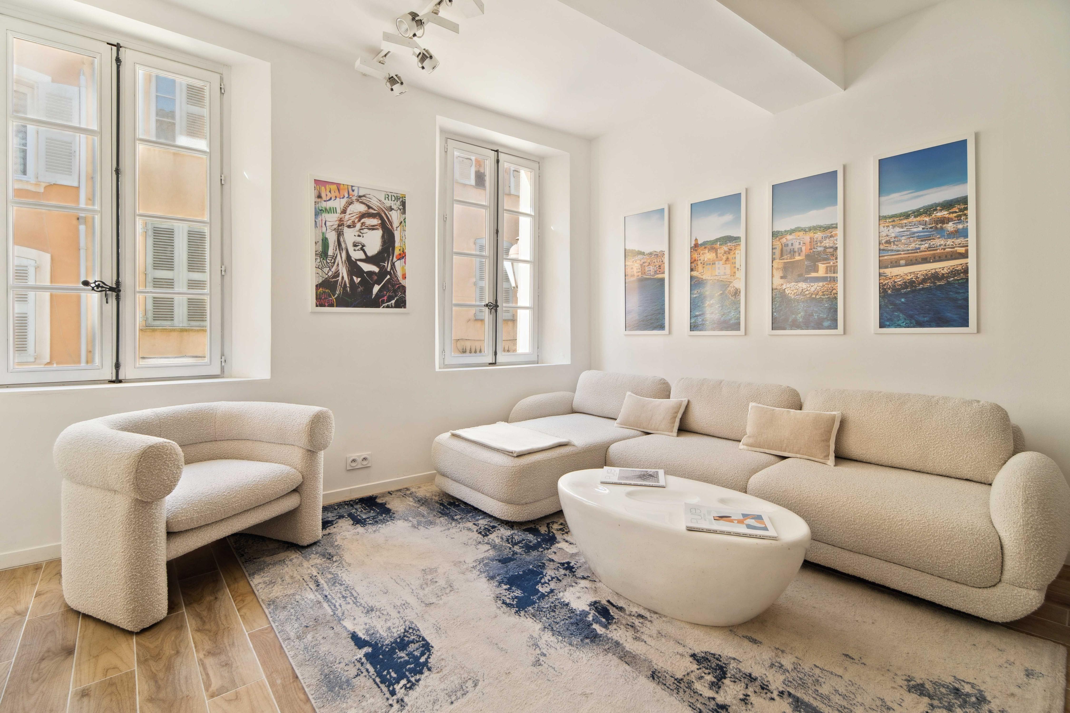 Charming appt- AC- 1BR/2P - Centre St Tropez - Tap to explore photos