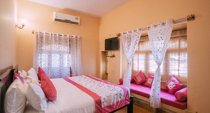 Hotel Naman Haveli Room Type - Super Deluxe Room