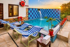 Hotel Darbargarh- A Lake View Hotel