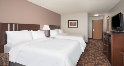 Holiday Inn Express & Suites YANKTON Room Type - 2 Queen Standard