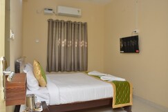 Amutham Inn
