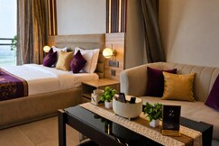 Serin River View Studio Supernova Noida