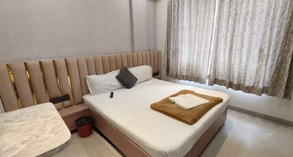 Hotel Mauli Lodging Room Type - Super Deluxe Room Hotel Mauli Lodging Room Type - Super Deluxe Room