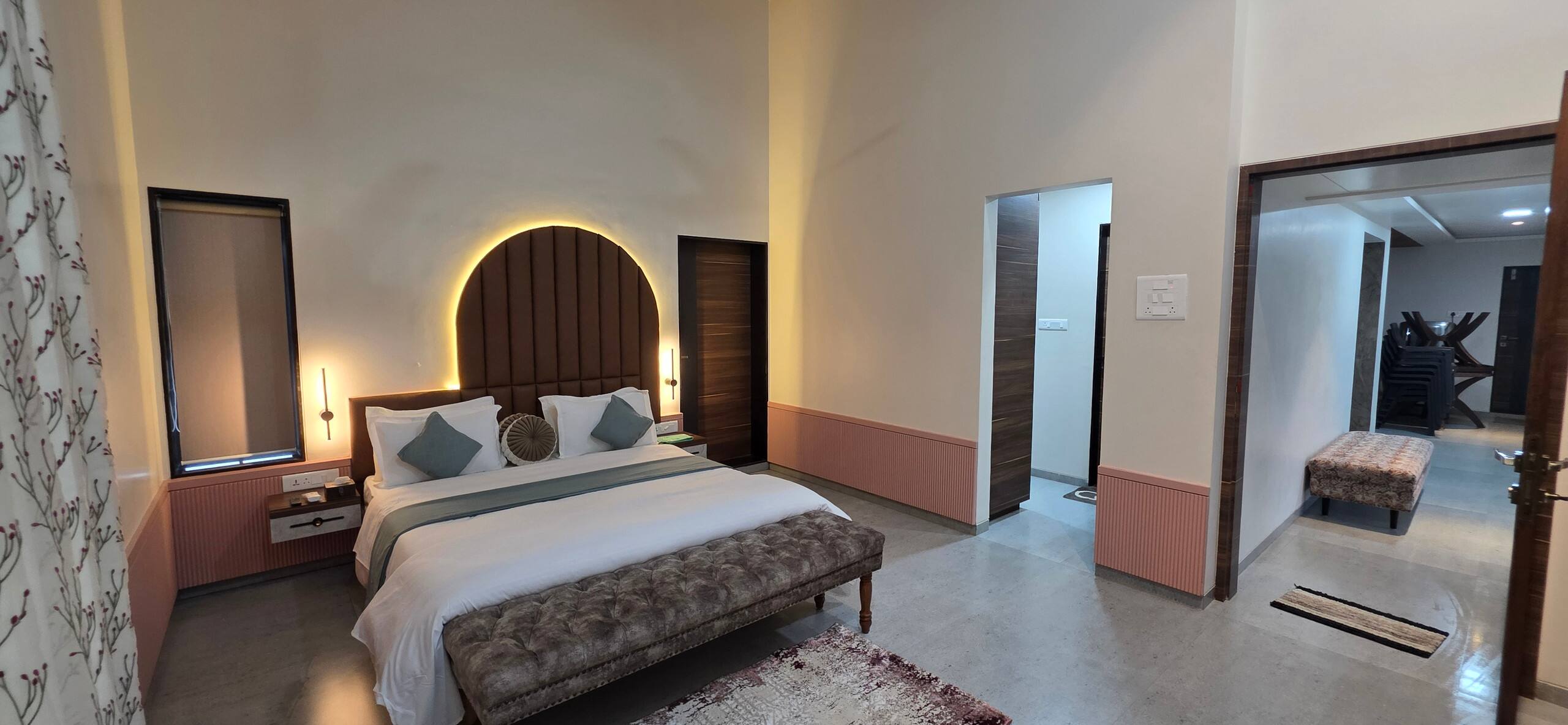 Manas Luxury Stays - Tap to explore photos