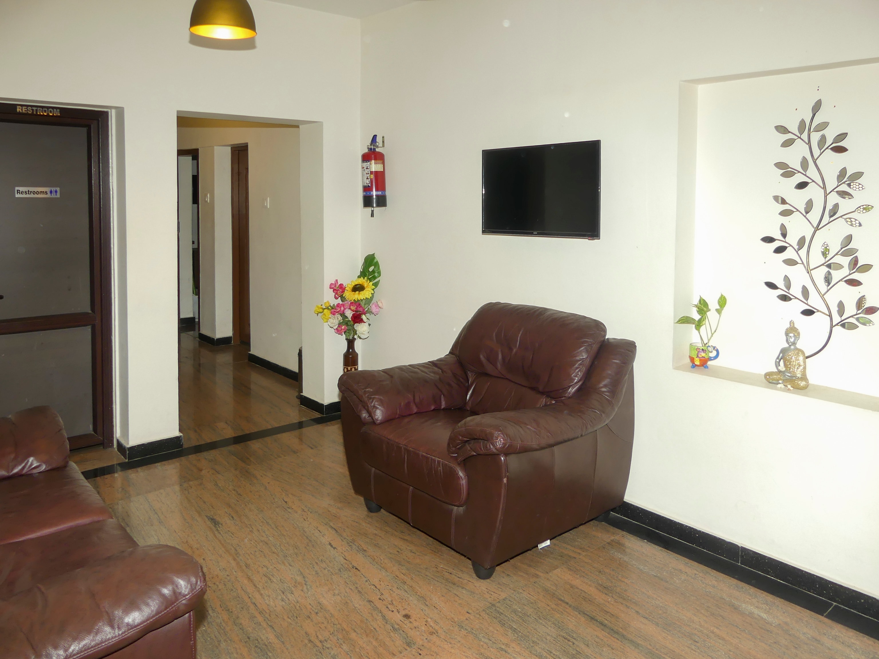 Avea Accommodation | Rooms in a Homestay - Tap to explore photos