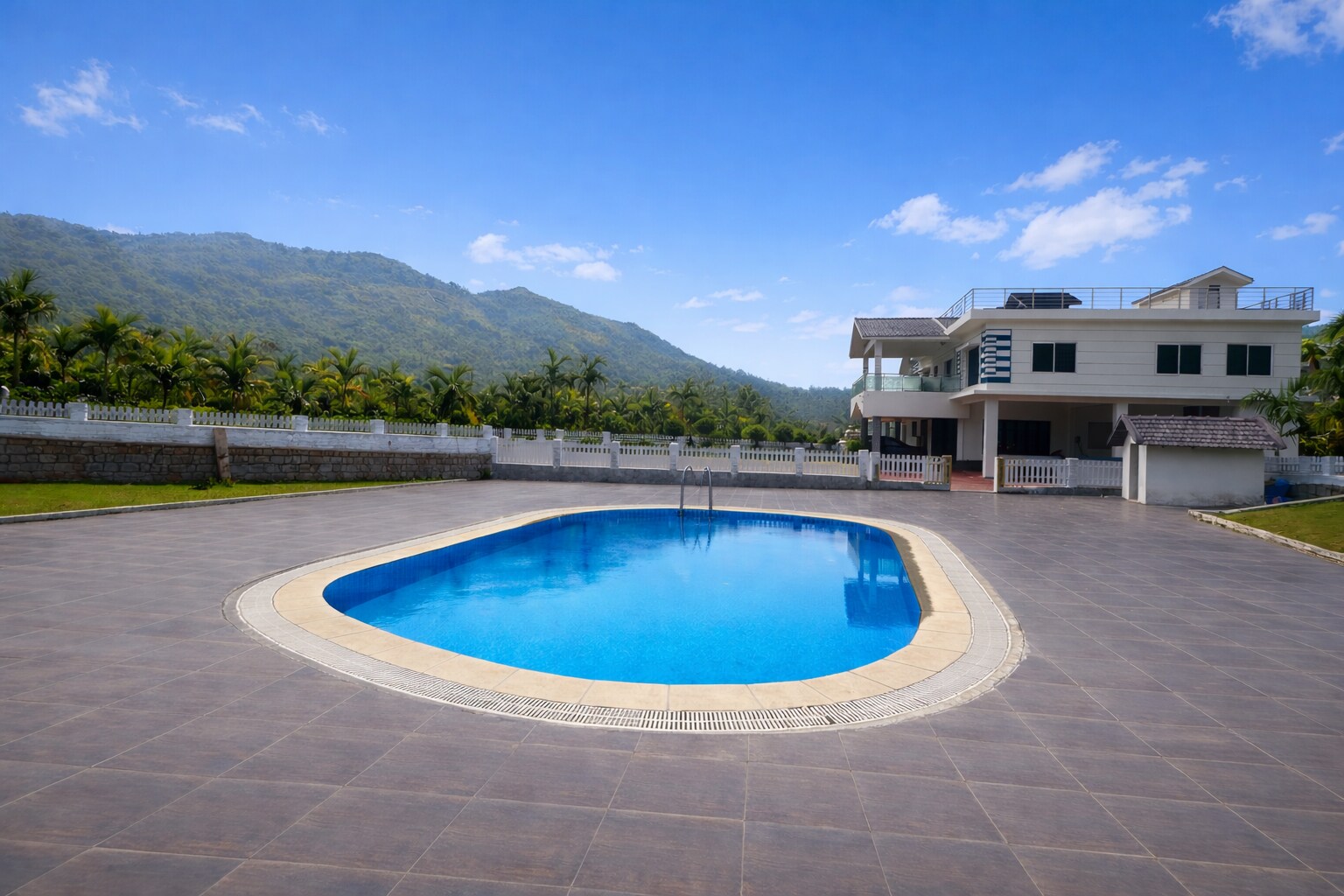Mountain Escape Hillside Private Estate Villa - Tap to explore photos