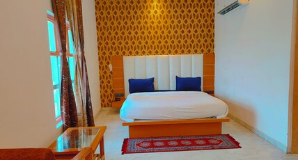 Avadh Sunshine Palace Hotel & Resort Room Type - Executive Double Room