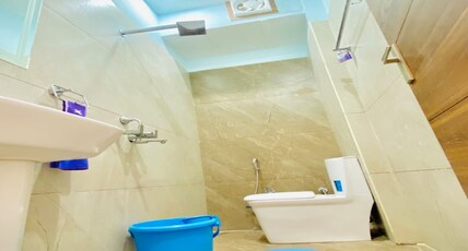 HOTEL SHREE G R Room Type - AC ROOM